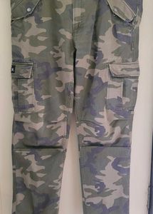 Woodland Brand Active Cargo Pants