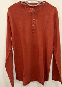 Men's Long Sleeve Henley T-Shirt