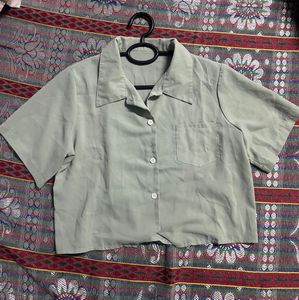 Light Green Button-Up Cropped Shirt