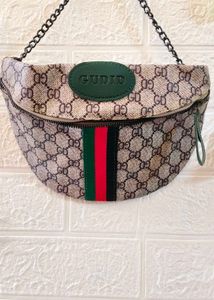 Stylish GD Pattern Waist Bag
