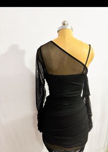 Chic Black Mesh Sleeve Bodycon Dress