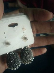 earring