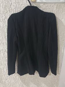 Chic Black Blazer Jacket