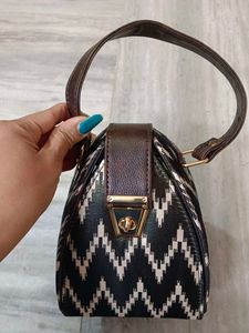 box handbag