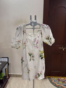 Floral Puff Sleeve Square Neck Dress