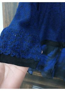 Winter Top...L..size 40 To 42