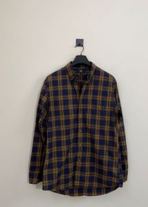 Men's Plaid Button-Down Shirt