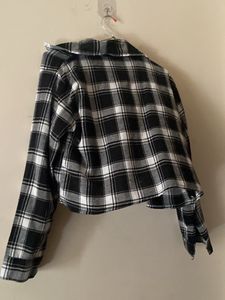 Black Crop Shirt