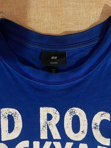 H&amp;M Red Rock Stockyard T-Shirt
