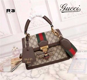 Gucci Padlock Queen Margaret sling