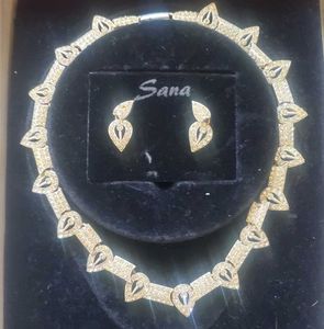 Sana Necklace &amp; Earring Set