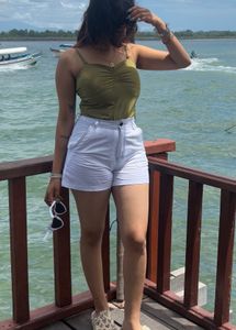 Stylish White Denim Shorts