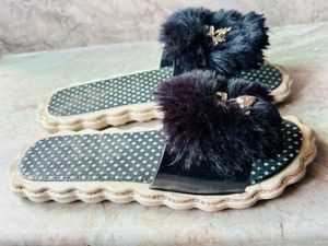 Fluffy Pom-Pom Slides