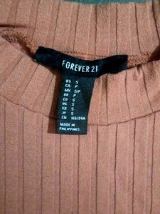Ribbed Mock Neck Long Sleeve Top