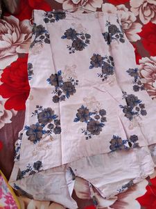Stylish "High-low" Design Top