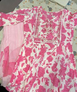 Pink Floral Kurta Set