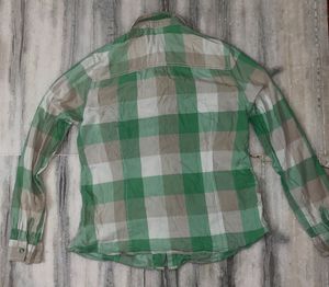 Green Plaid Button-Up Shirt