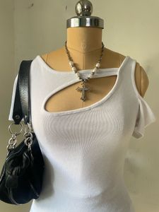 Cutout White Top