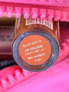 💄Zudio Cloud Mood Blur Matte Lip Colour💄