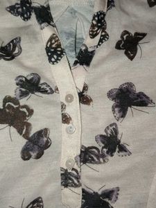 Chic Butterfly Print Long Sleeve Top
