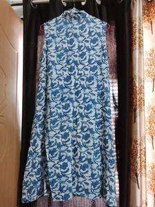 Floral Print Sleeveless Kurta