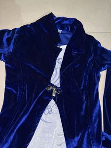 Elegant Blue Velvet Kurta Set