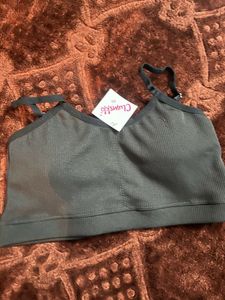 Comfortable Sports Bra 2-Pack white and black