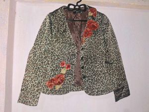 Chic Leopard Print Blazer with Floral Embellishmen
