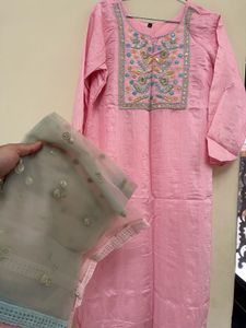Embellished Pink Kurta with Dupatta
