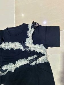 Lace Designer - Short Sleeve T-shirt