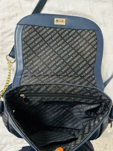 STEVE MADDEN Sling Bag