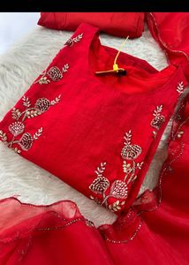 Elegant Red Embroidered Kurta Set