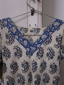 Cream Kurta with Blue Paisley Print