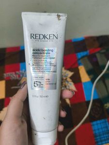 Redken Acidic Bonding Concentrate Leave-In Treatme