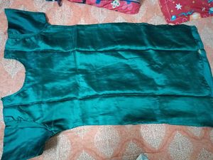 Silk Green Embroidered kurta