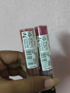Set Of 3 Elle 18 Lit Lip Stacks
