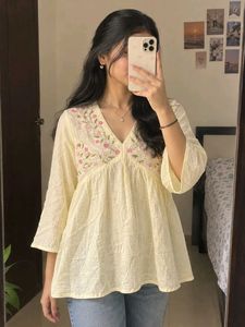 Pink Almirah Women's Kurta