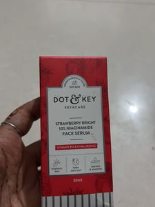 Dot & Key Strawberry Face Serum