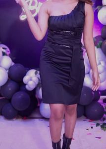 Black One-Shoulder Dress