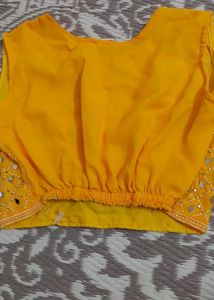 Yellow Georgette Lahenga Choli With Shrug💛