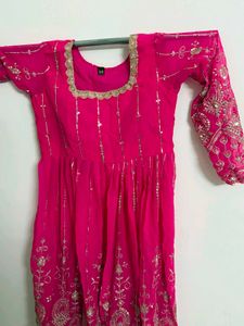 Stunning Pink Embroidered Kurta