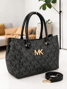 ❗️SALE ❗️Michael Kors Monogram Tote Bag