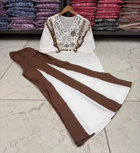 EMBROIDERED Co-ord Set