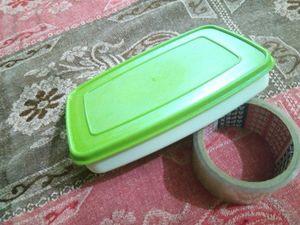 Big Sleek Kids Lunchbox Or Tiffin With Spoon Or Fork