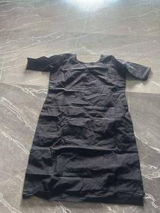 Elegant Black &amp; Gold Embroidered kurti