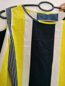 SET OF 3 TOPS