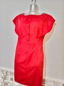 Chic Red Button-Up Dress