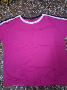8 T-Shirts + 1 kurti