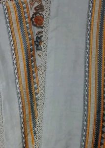 Elegant Kurta Set with Intricate Floral Print