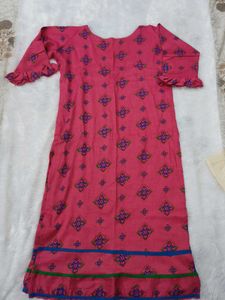 Set of 2 stylish kurtas